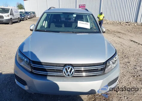 2015 Volkswagen Tiguan S из США, поврежденный, VIN WVGAV7AX6FW505987